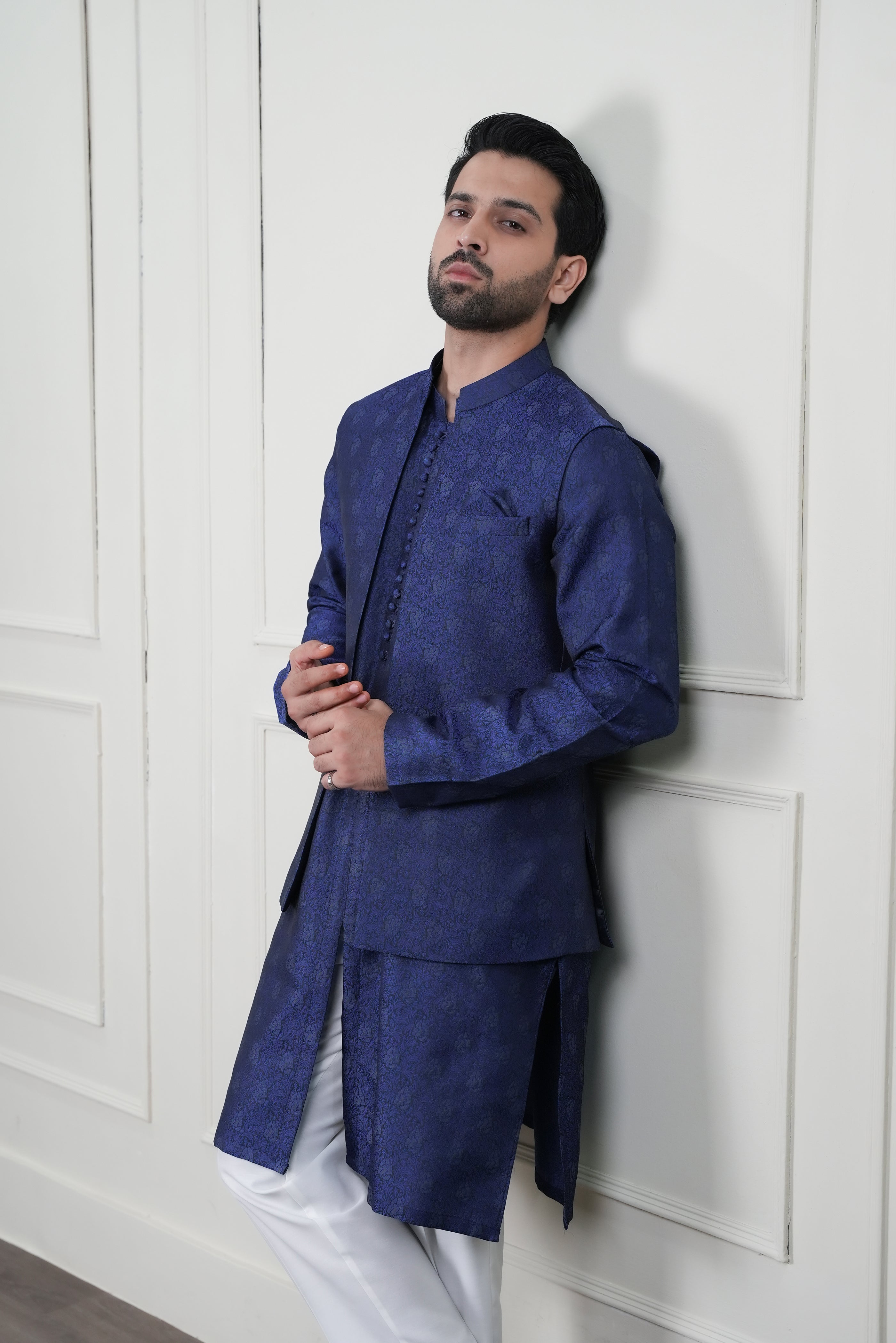 Blue Self Jamawar Waistcoat Kurta Pajama (3-Piece) - Image 3