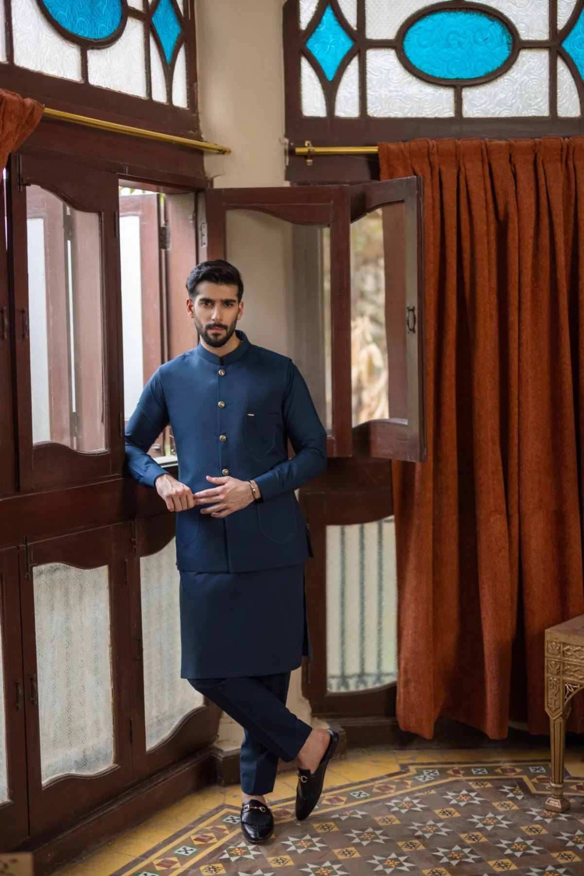Royal Blue Structured Suiting Waistcoat (1-Pc) - Image 2