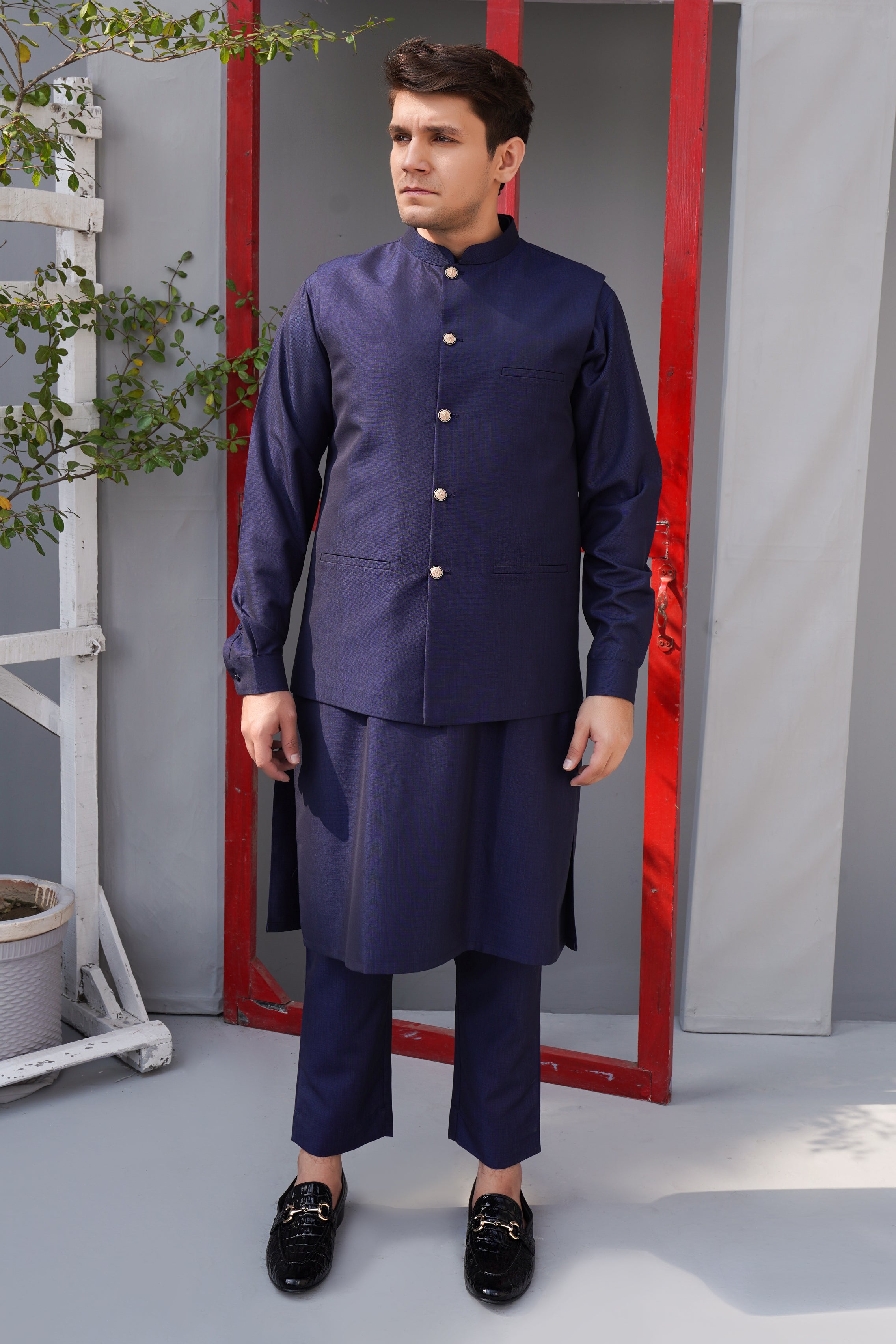 Indigo Textured Suiting Waistcoat Kurta Set (3-Piece) - Image 3