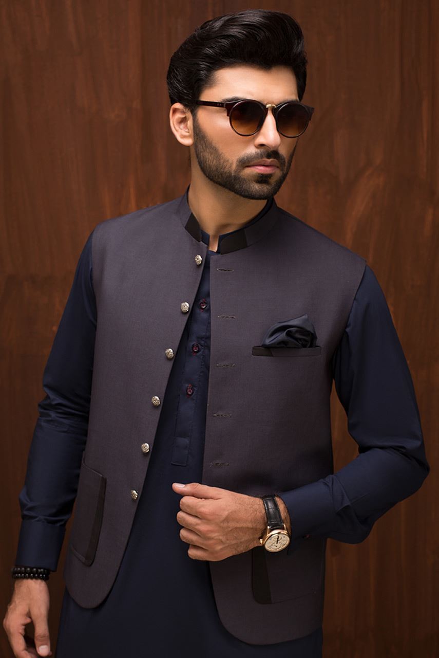 Deep Blue Suiting Fabric Waistcoat Kurta (2-Piece) - Image 1