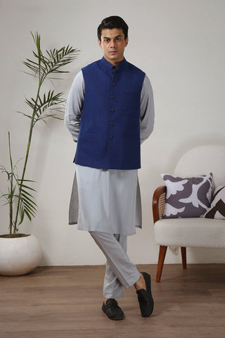 Royal Blue Textured Yarn Dyed Waistcoat Kurta (3-Piece) - Image 8
