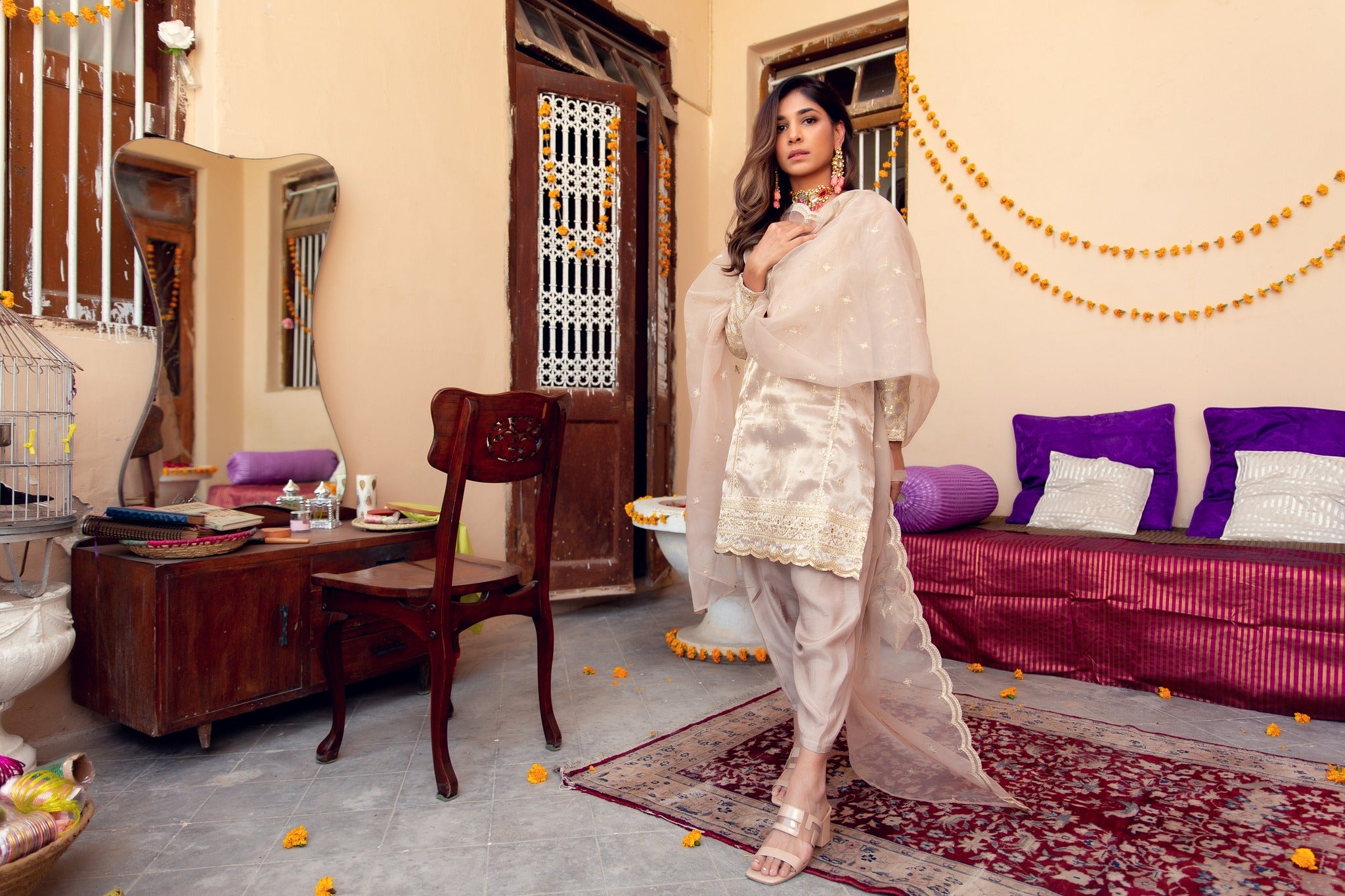 Light Bronze Zari Tilla Tissue Salwar Kameez (3-Piece) - Image 6