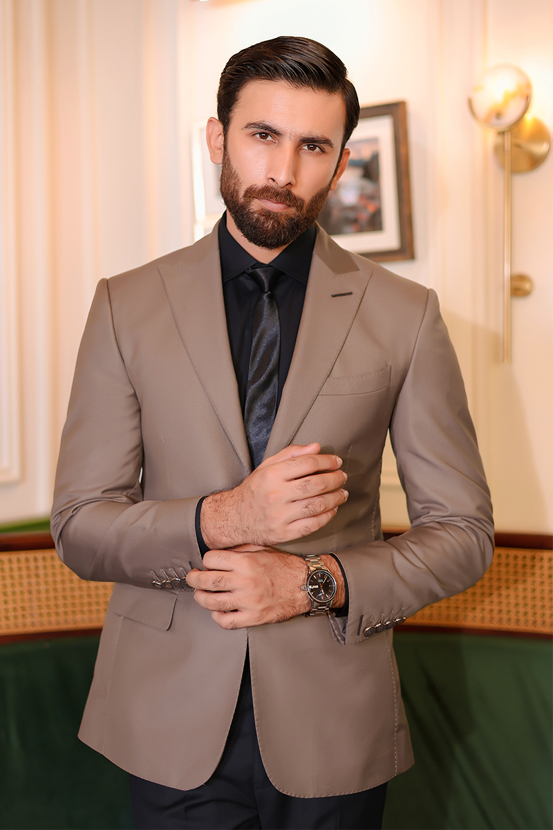 Brown Peak Lapel Suiting Blazer with Black Trousers (2-Piece) - Image 4