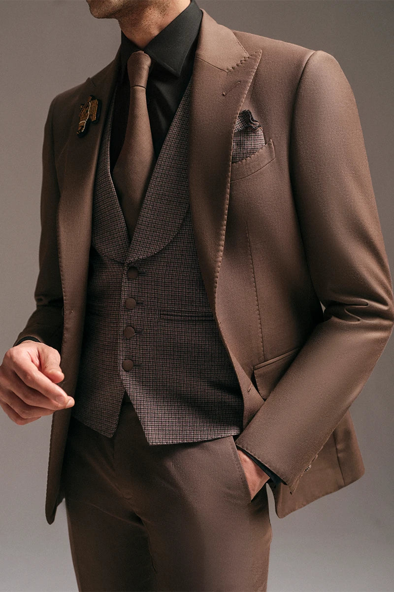Brown Wool Three-Piece Suit with Peak Lapel Jacket (3-Piece) - Image 2