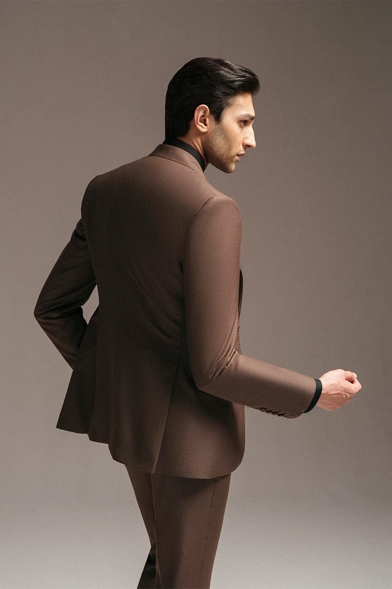 Brown Wool Three-Piece Suit with Peak Lapel Jacket (3-Piece) - Image 4