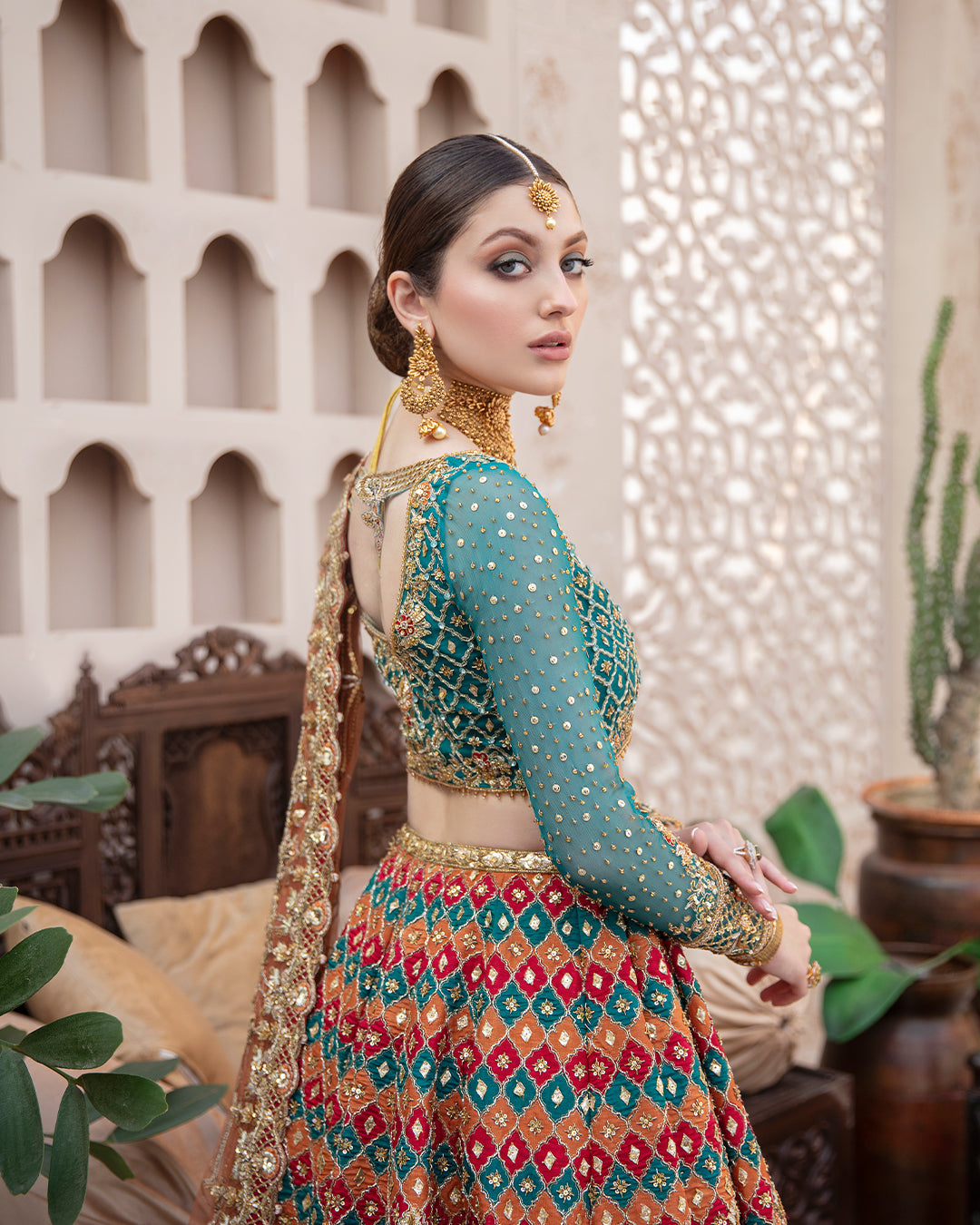Earthy Brown Zardozi Tissue Lehenga Choli (3-Piece) - Image 5