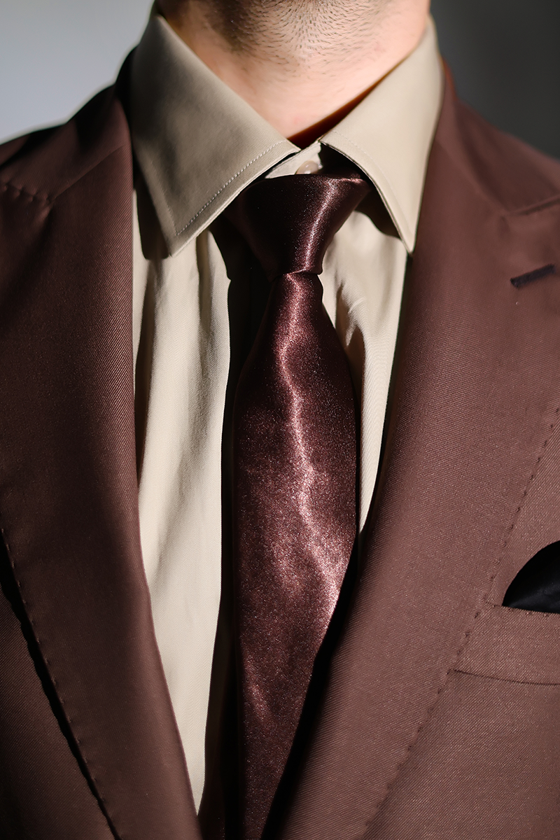 Rich Brown Peak Lapel Premium Suiting Two-Piece (2-Piece) - Image 4