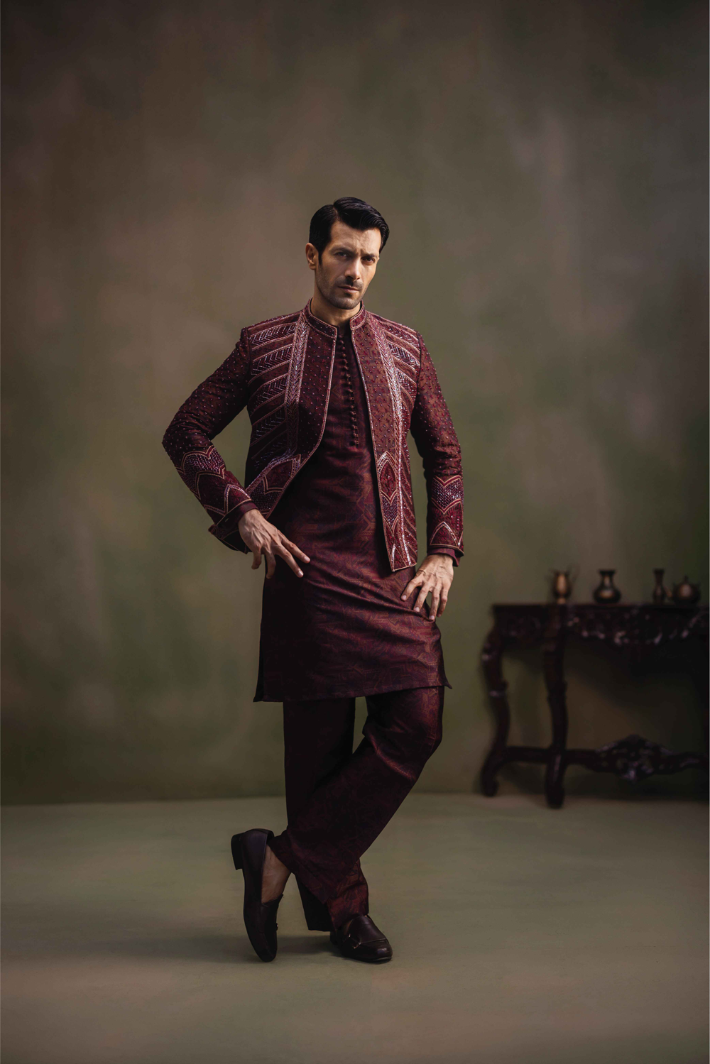 Brown Handworked Jamawar Prince Coat (3-Piece) - Image 3