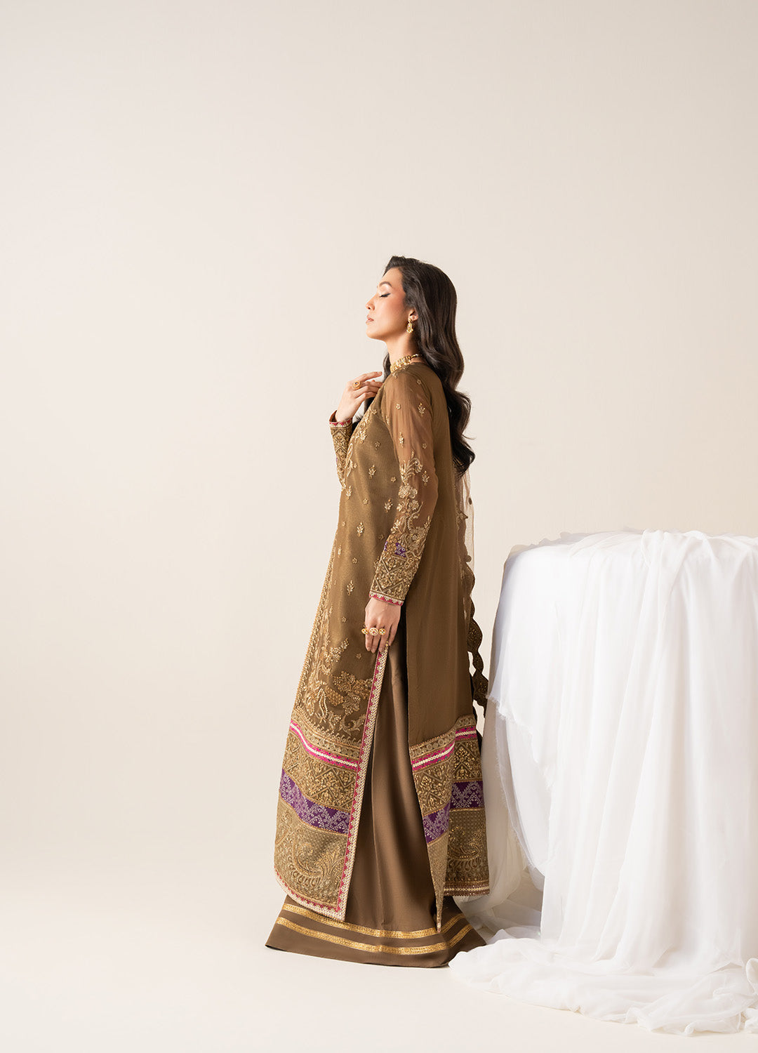 Pakistani Golden Brown Embroidered Chiffon & Organza Salwar Kameez (3-Piece) - Image 4
