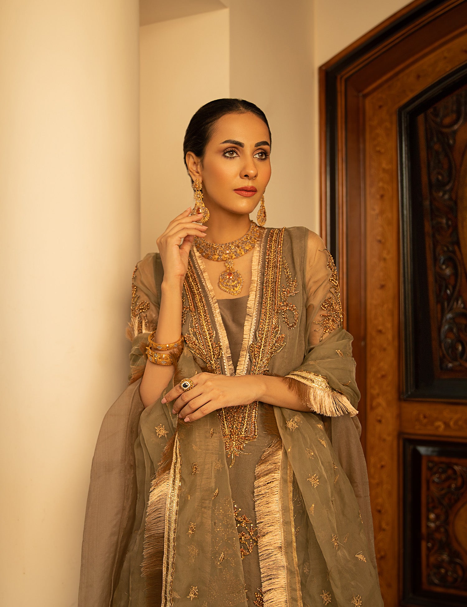 Pakistani Brown Embellished Organza 3-Piece Suit - Image 2