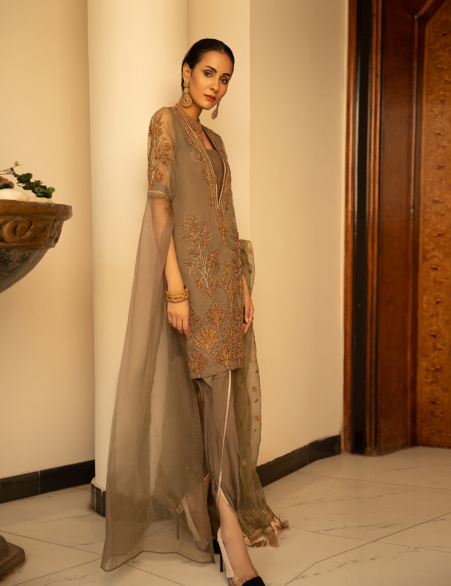 Pakistani Brown Embellished Organza 3-Piece Suit - Image 5