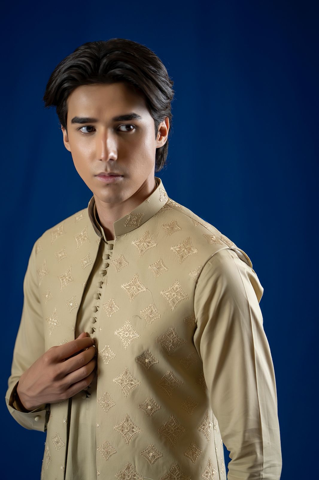 Light Brown Embroidered Cotton Waistcoat Kurta (3-Piece) - Image 3