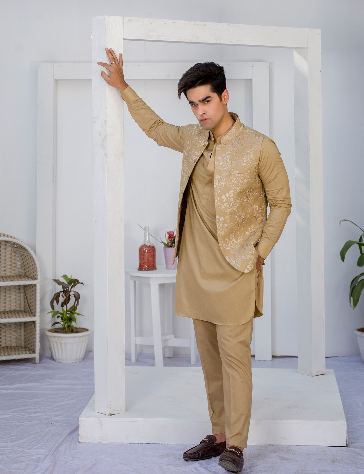 Camel Brown Embroidered Cotton Waistcoat Kurta (3-Piece) - Image 4