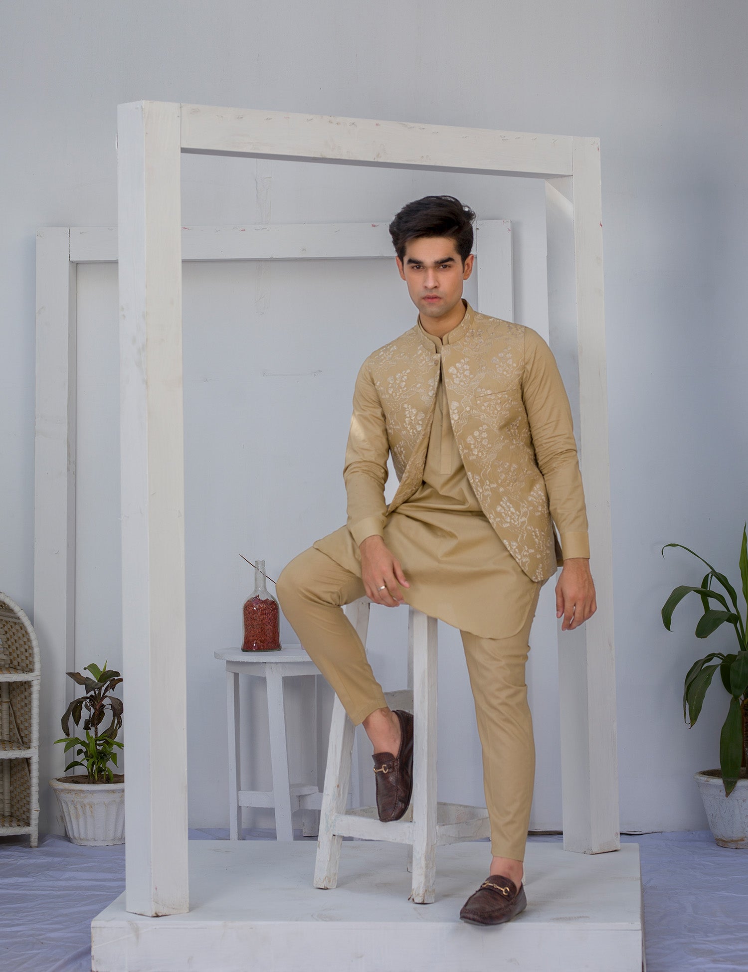 Camel Brown Embroidered Cotton Waistcoat Kurta (3-Piece) - Image 5