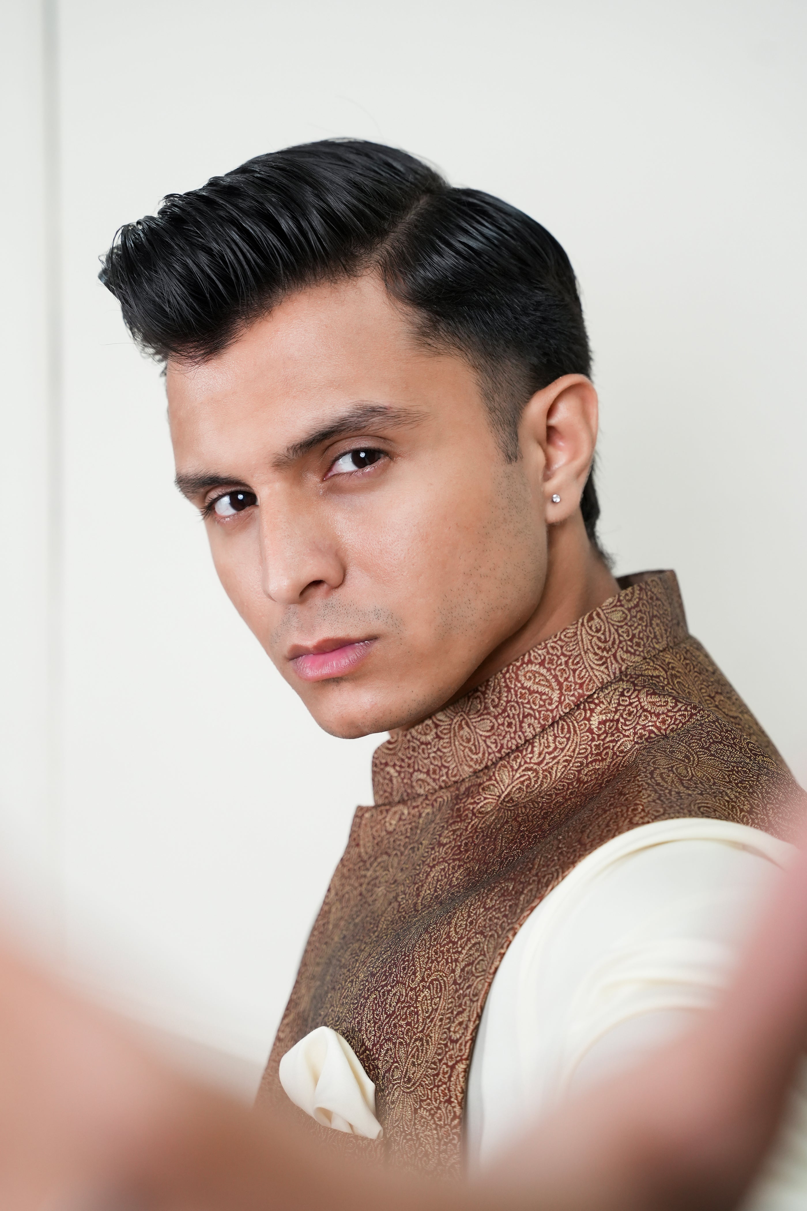 Brown Self Jamawar Waistcoat Kurta Pajama (3-Piece) - Image 6