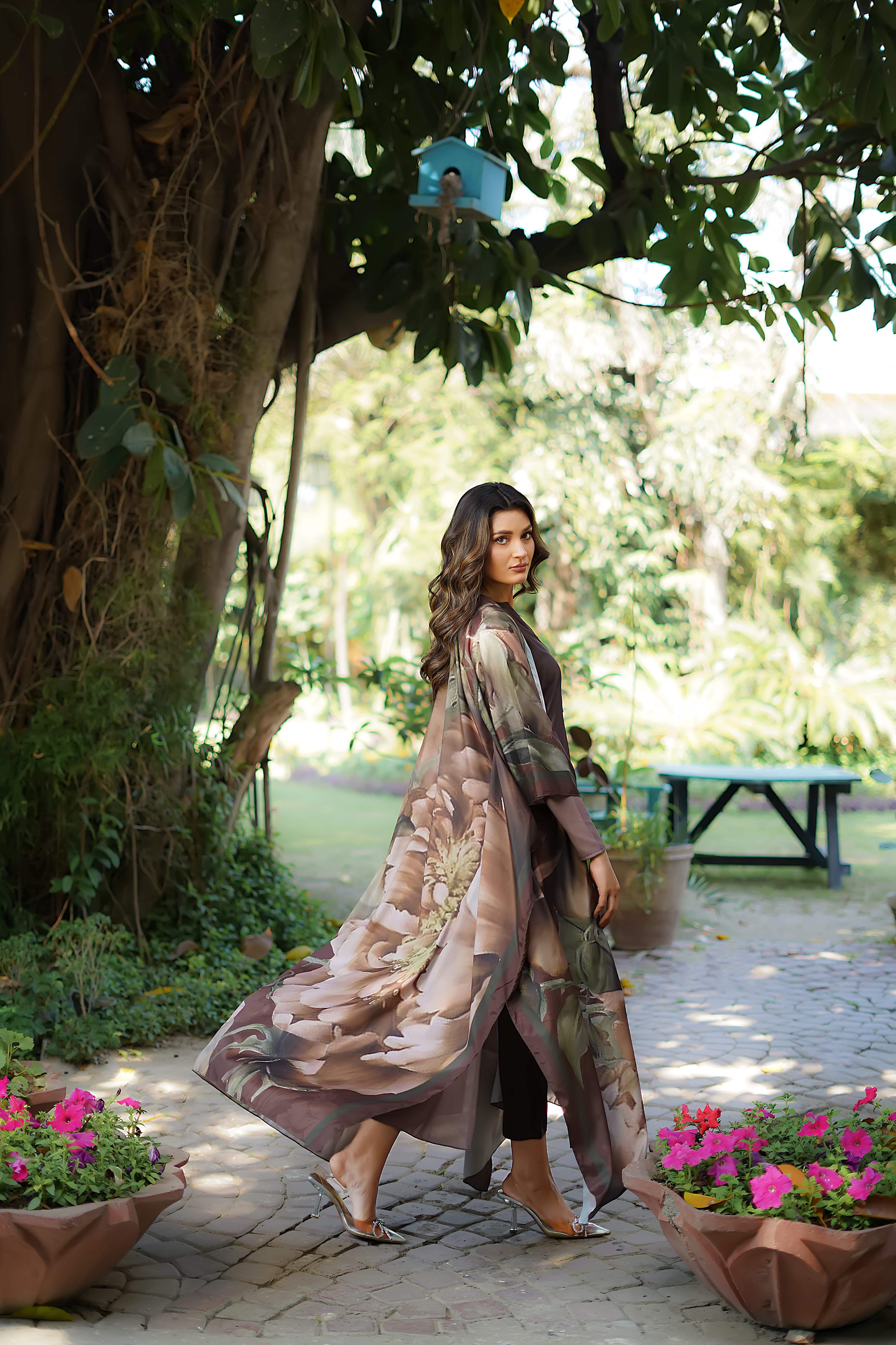 Pakistani Brown Floral Printed Grip Silk Cape Dress (2-Piece) - Image 4