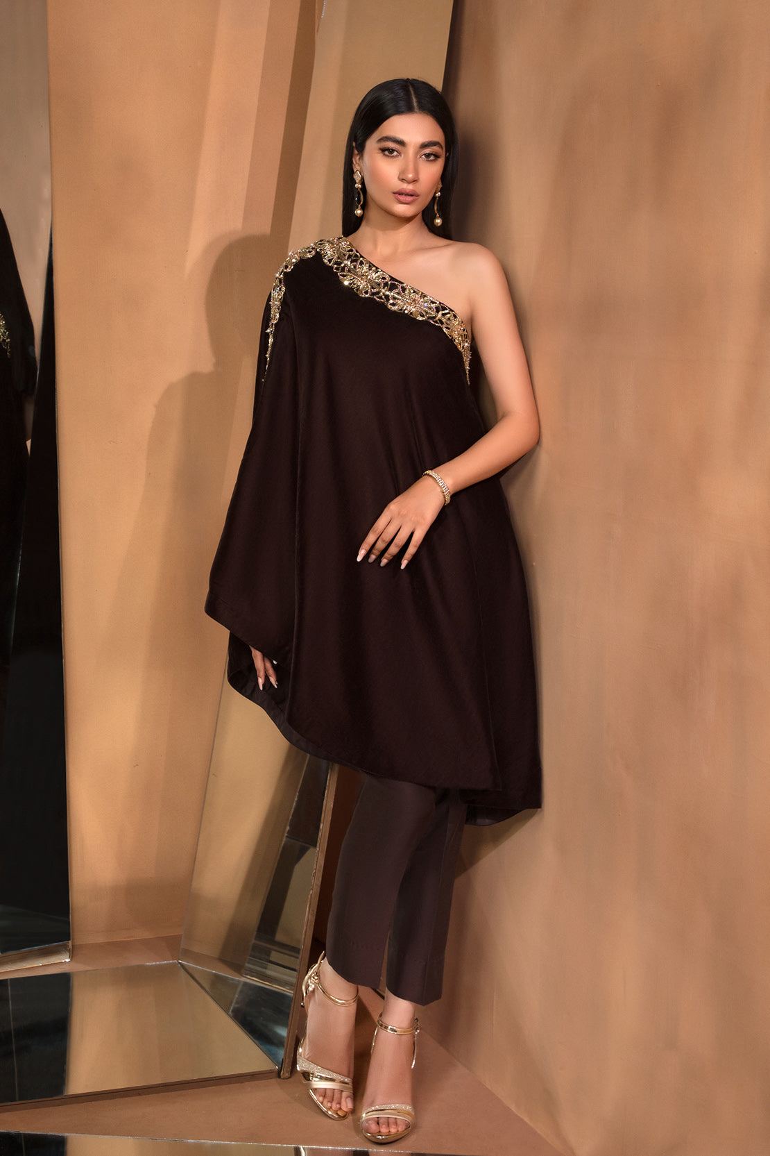 Pakistani Deep Brown Embellished Velvet Cape Dress (2-Piece) - Image 5