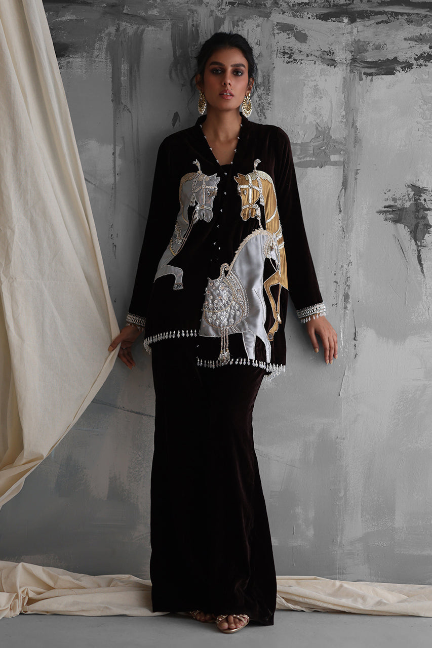 Pakistani Brown Velvet Hi-Low Jacket Set (3-Piece) - Image 9