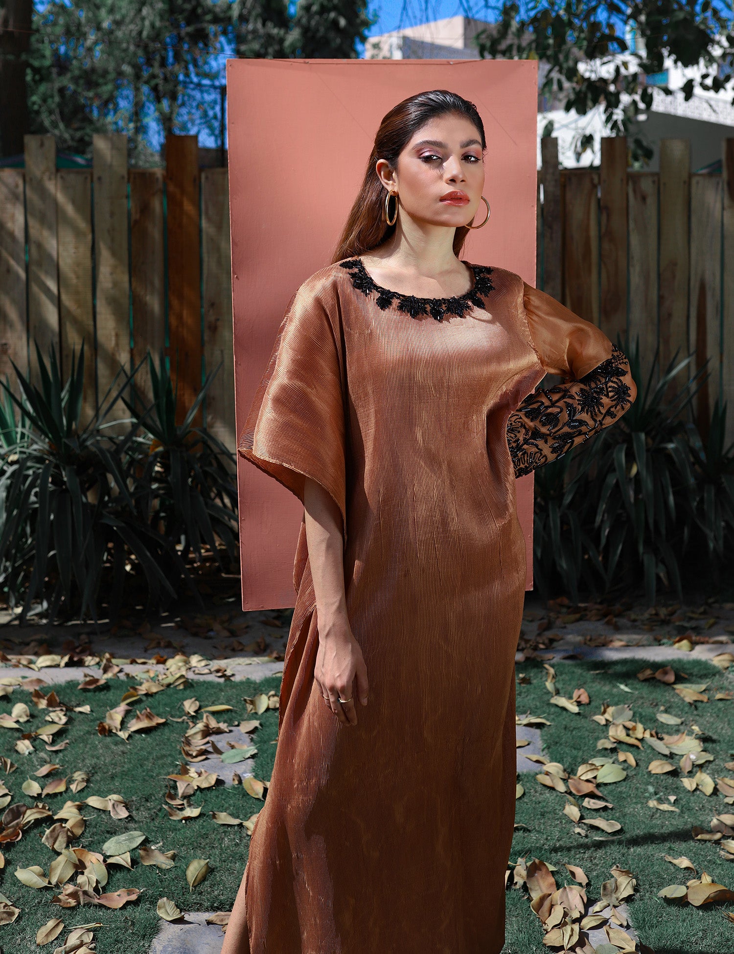 Brown Embellished Silk Kaftan (1-Pc) - Image 4