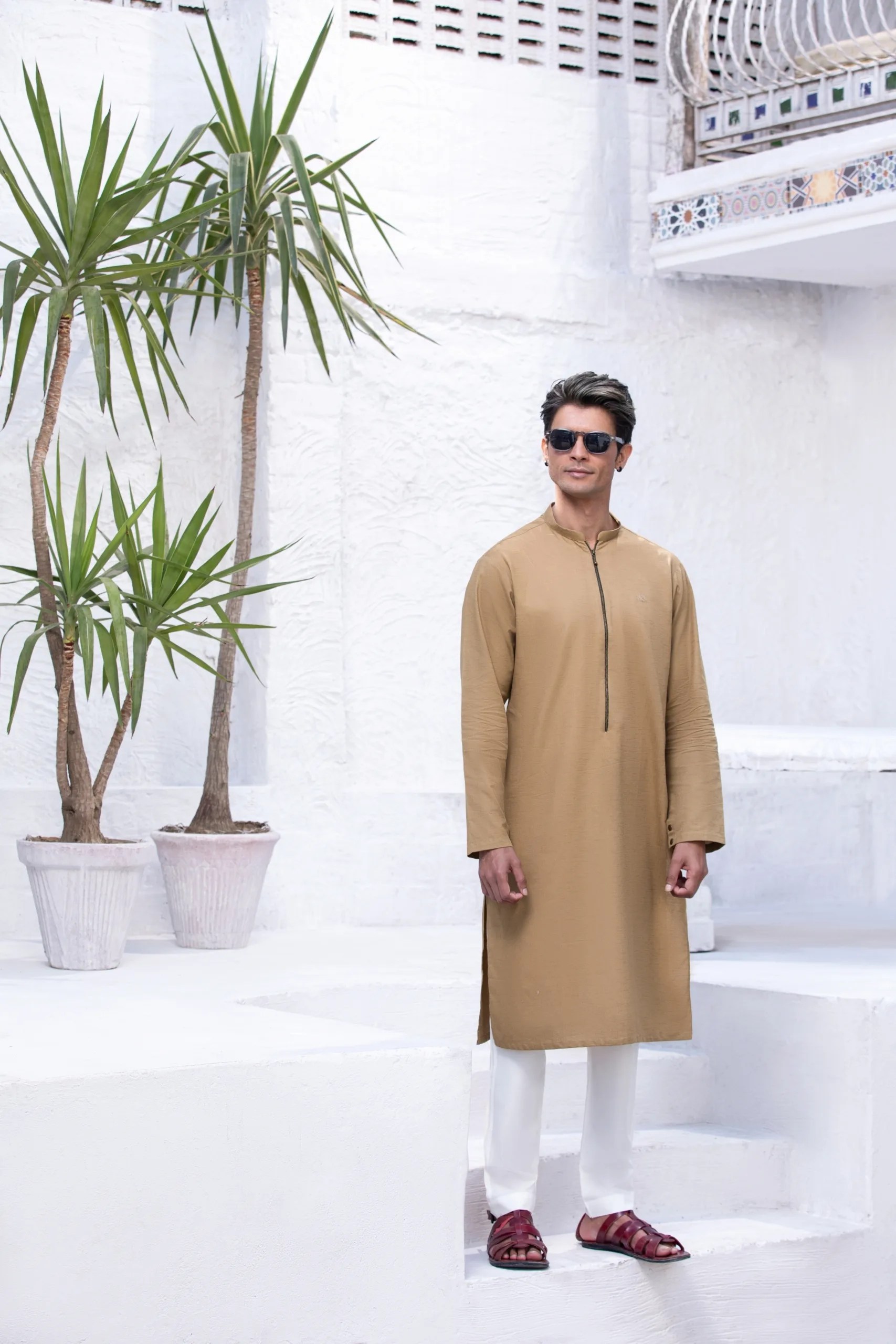 Camel Brown Solid Cotton Blend Kurta (2-Piece) - Image 2