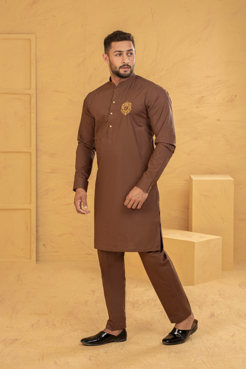Oak Brown Embroidered Cotton Blend Kurta Pajama (2-Piece) - Image 3