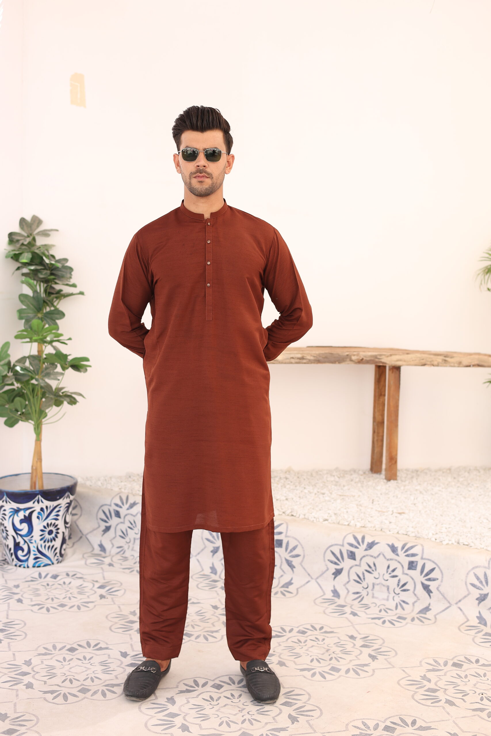 Rust Brown Raw Silk Men's Kurta Pajama (2-Piece) - Image 1