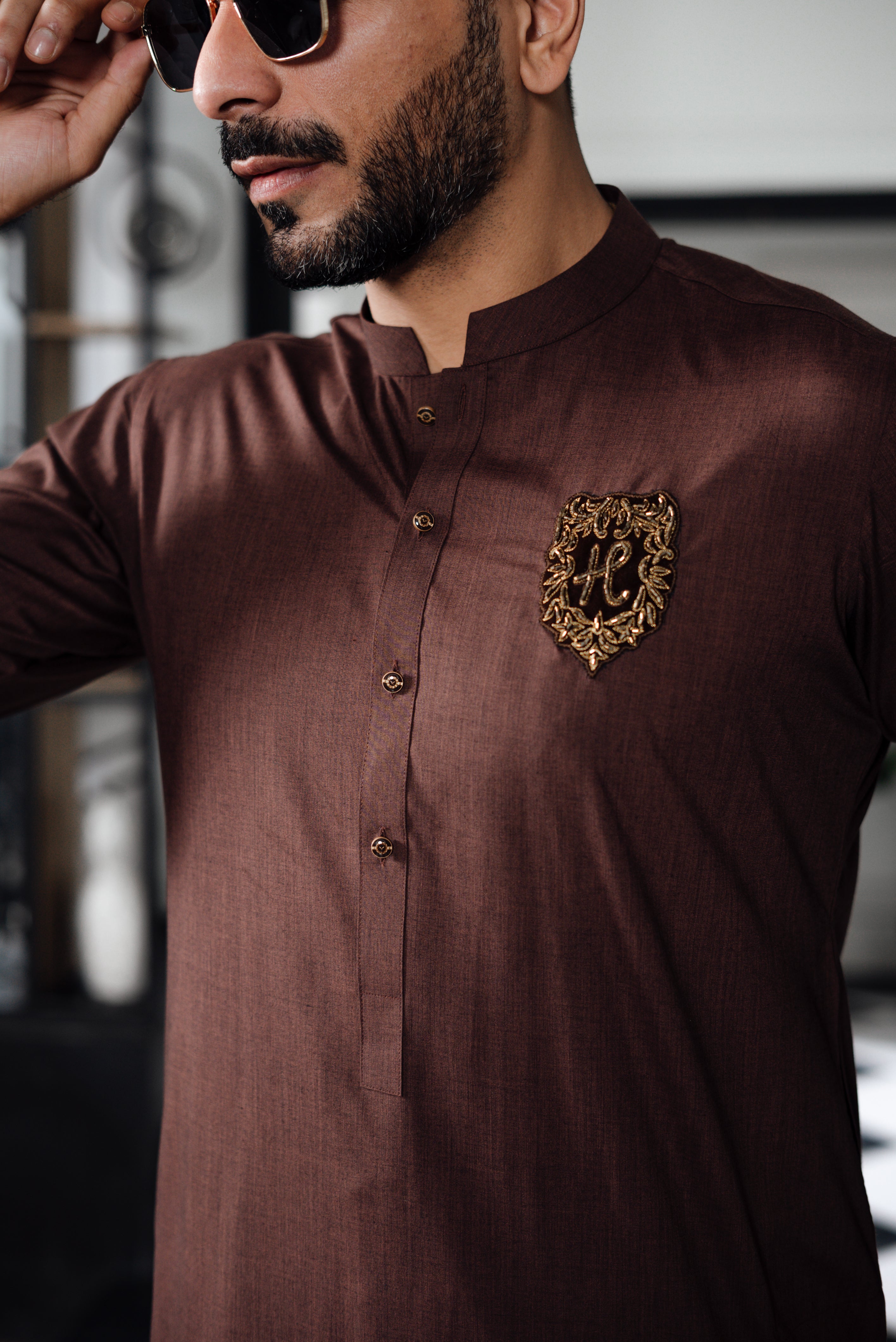 Brown Velvet Motif Wash & Wear Kurta Pajama (2-Piece) - Image 3