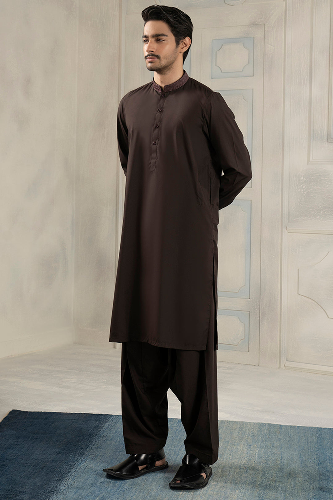 Brown Embroidered Blended Fabric Shalwar Kameez (2-Piece) - Image 10