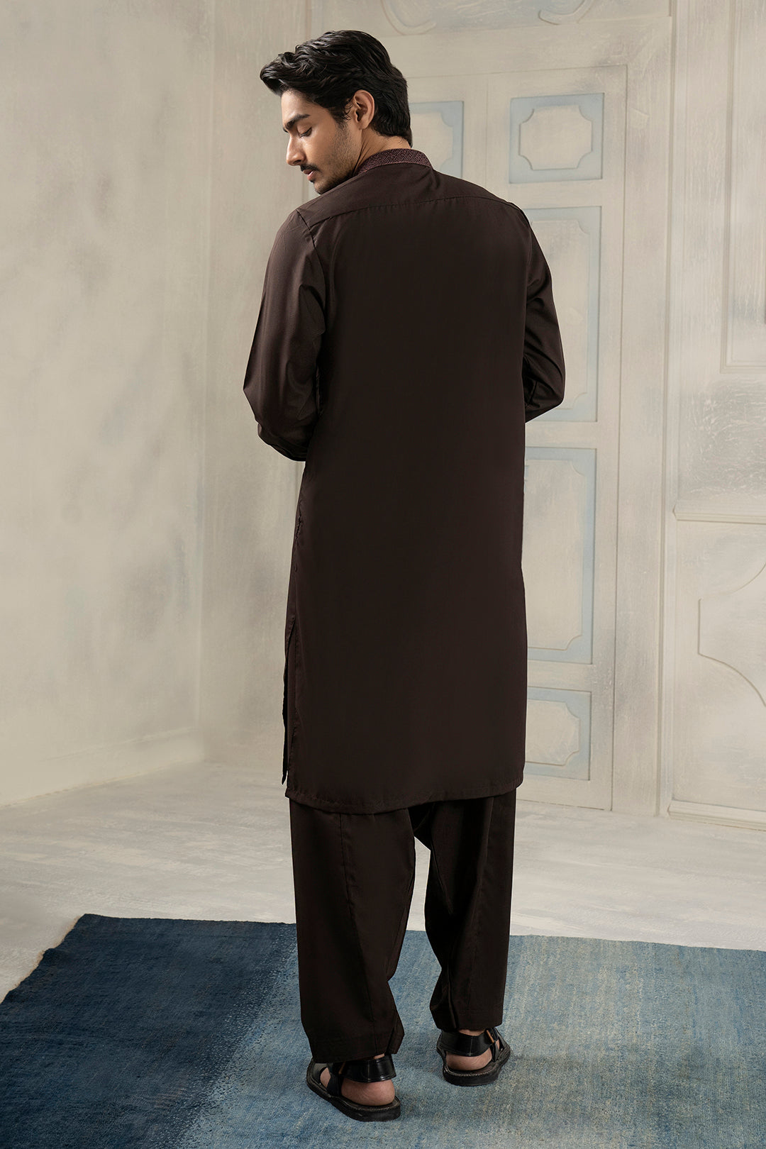 Brown Embroidered Blended Fabric Shalwar Kameez (2-Piece) - Image 13