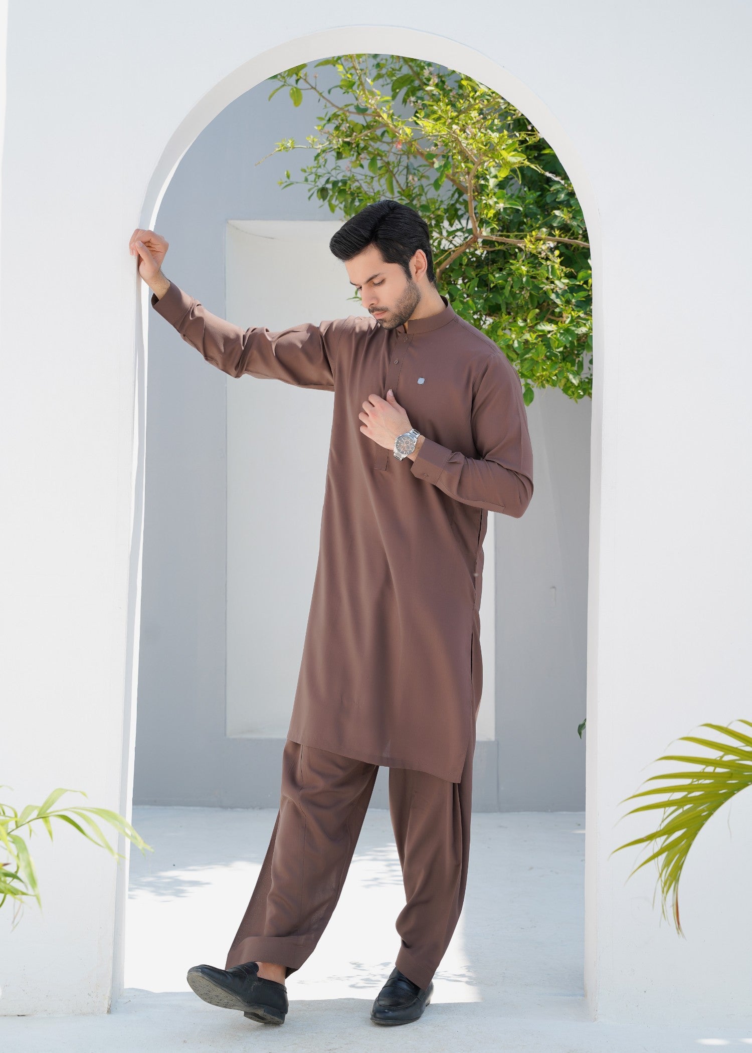 Brown Wash & Wear Shalwar Kameez (2-Piece) - Image 1