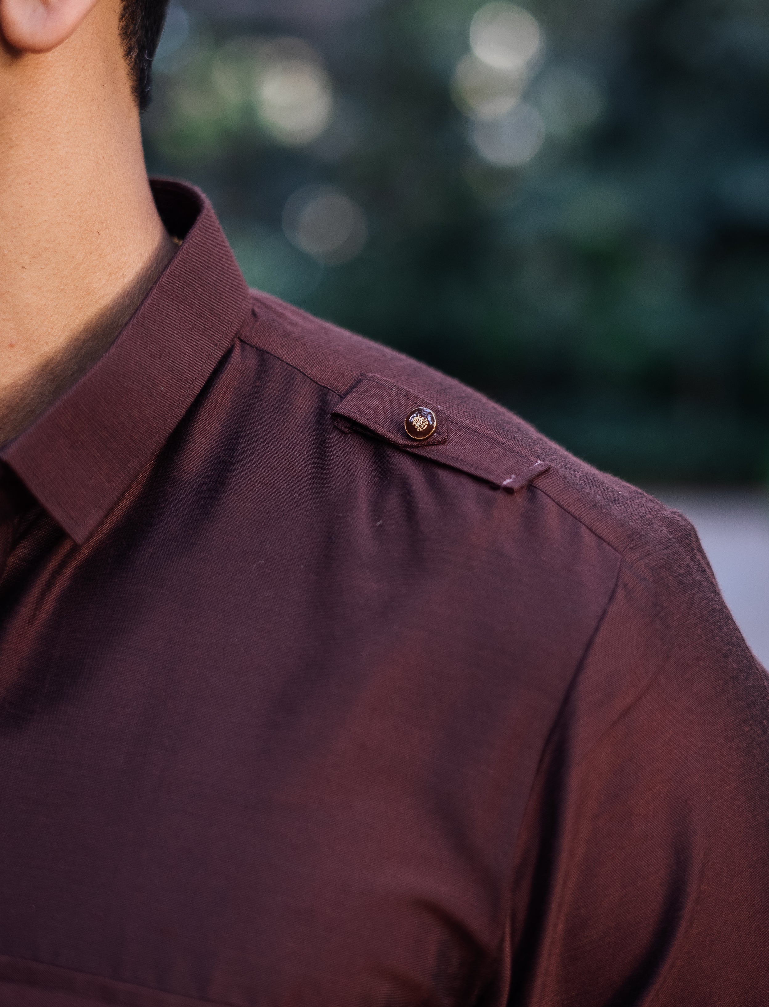 Brown Contrast Detailed Cotton-Silk Pathani Suit (2-Piece) - Image 4