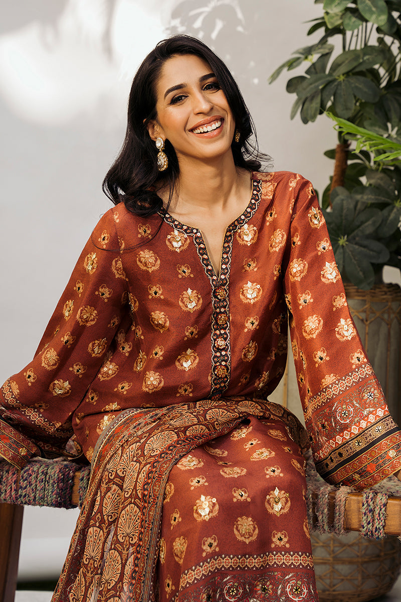 Pakistani Hazelnut Embroidered Raw Silk Kurta Set (3-Piece) - Image 7