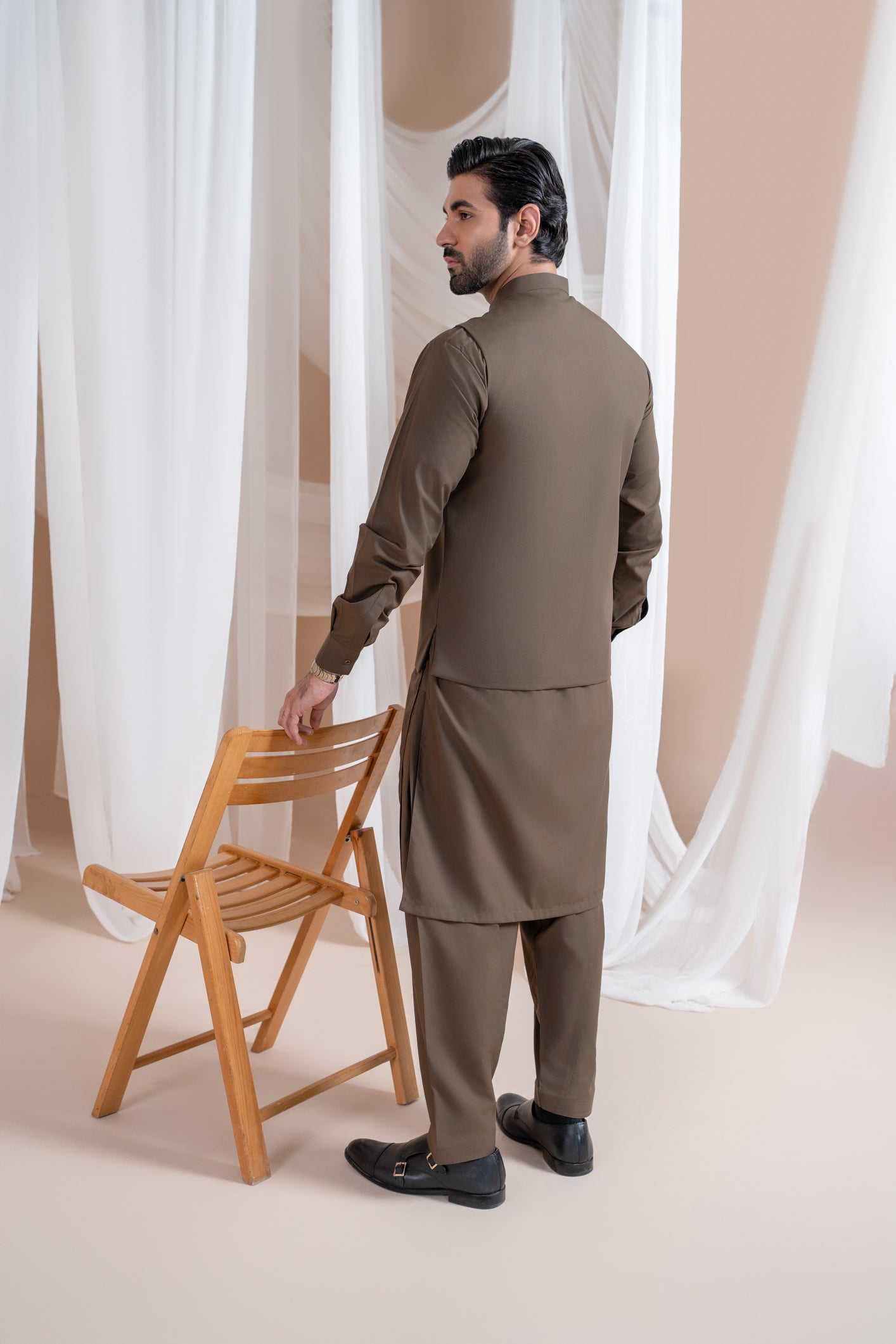Light Brown Blended Straight-Cut Waistcoat Kurta (3-Piece) - Image 4