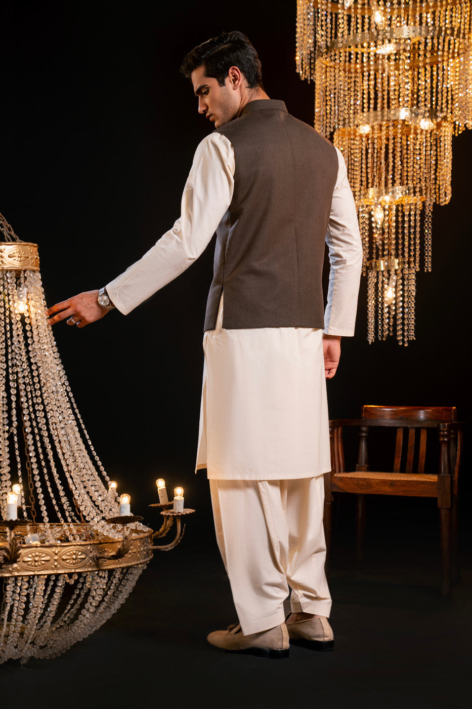 Mehndi Brown Blended Fabric Waistcoat (3-Piece) - Image 3