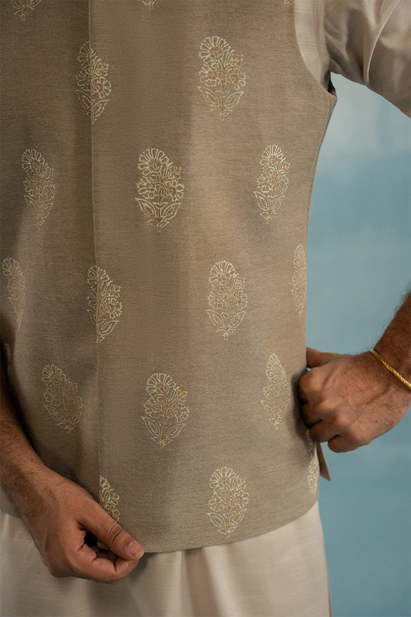 Brown Block-Printed Cotton Blend Waistcoat Kurta (3-Piece) - Image 2