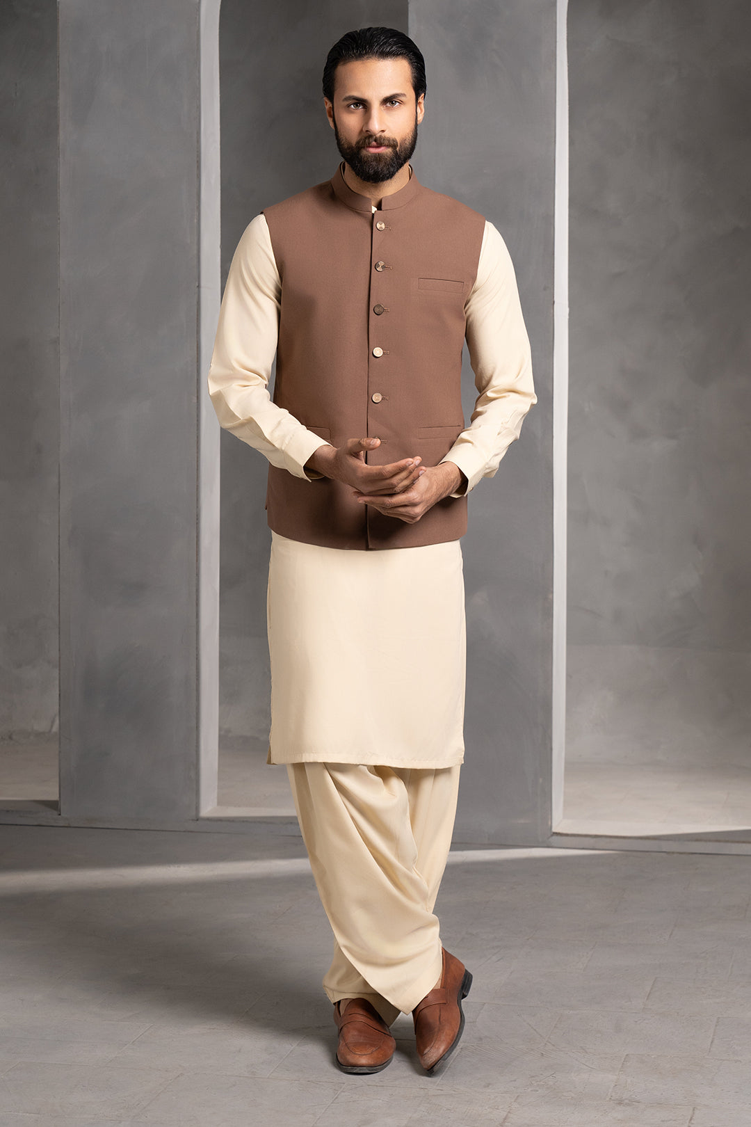 Rich Brown Suiting Fabric Men's Waistcoat (3-Piece) - Image 5