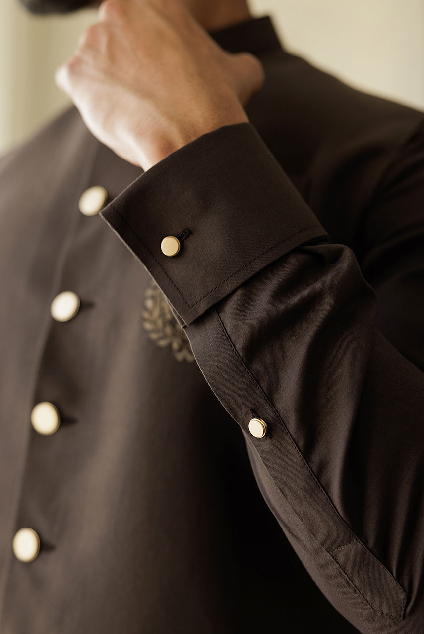 Dark Brown Thread Work Suiting Waistcoat Kurta (3-Piece) - Image 5