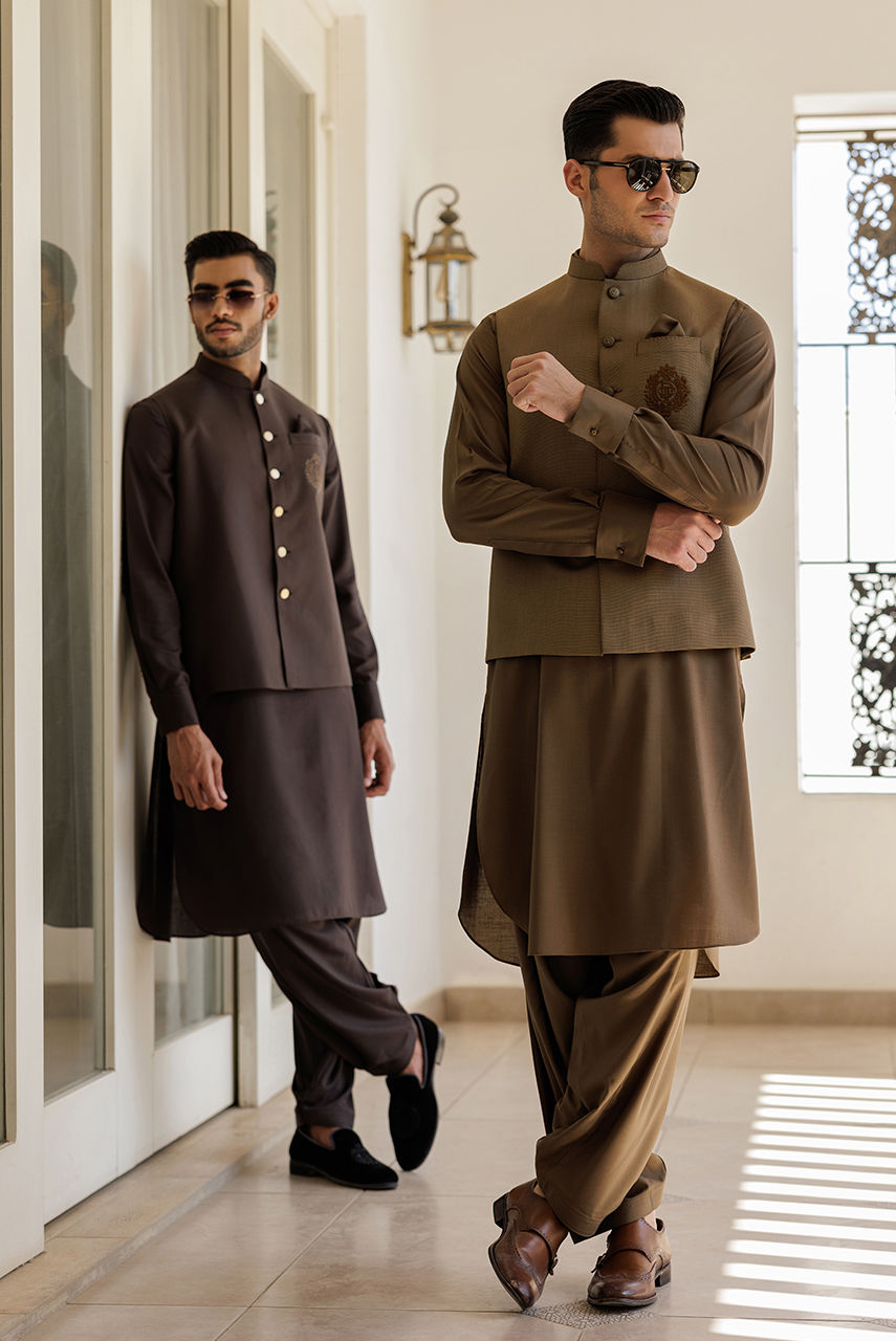 Dark Brown Thread Work Suiting Waistcoat Kurta (3-Piece) - Image 6