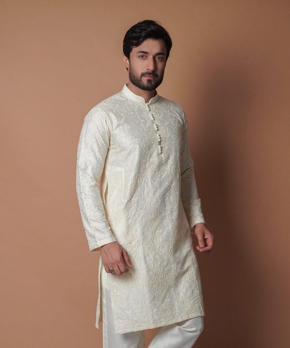 Cream Chikankari Cotton Kurta & Pyjama (2-Piece) - Image 2