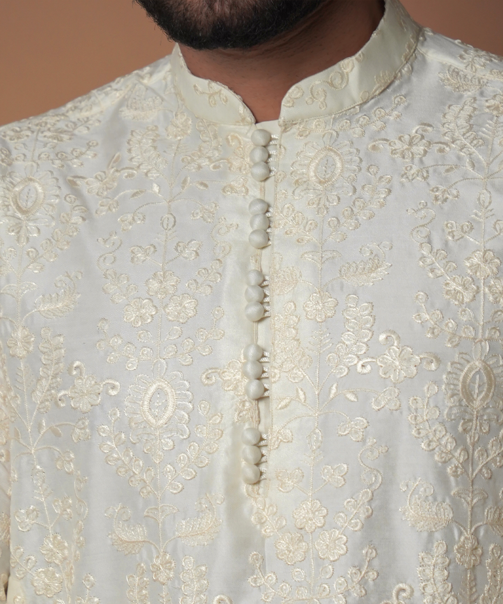 Cream Chikankari Cotton Kurta & Pyjama (2-Piece) - Image 4