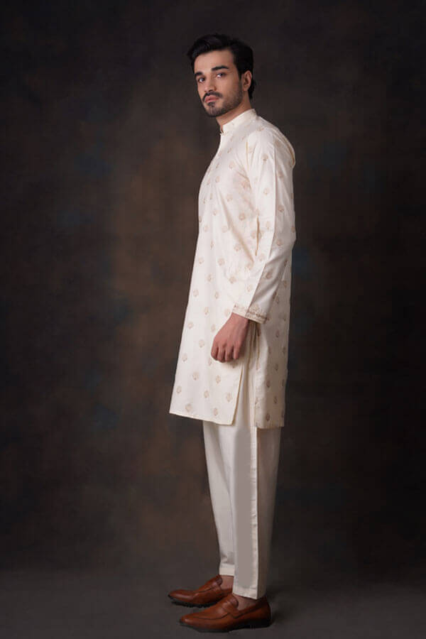 Cream Chikankari Soft Cotton Kurta Pajama (2-Piece) - Image 4