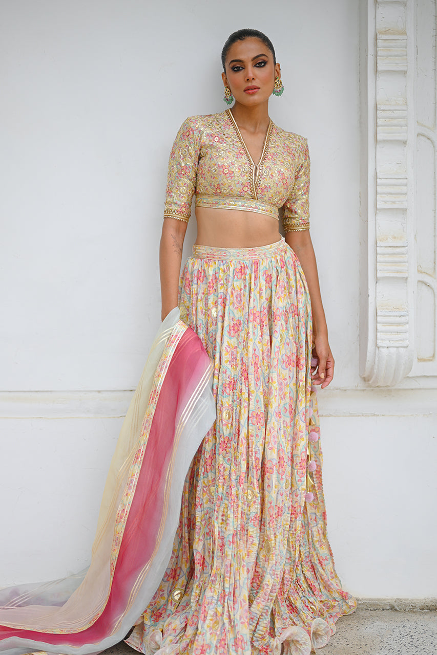 Pakistani Cream Gota Work Khaddi Silk Lehenga Choli (3-Piece) - Image 2