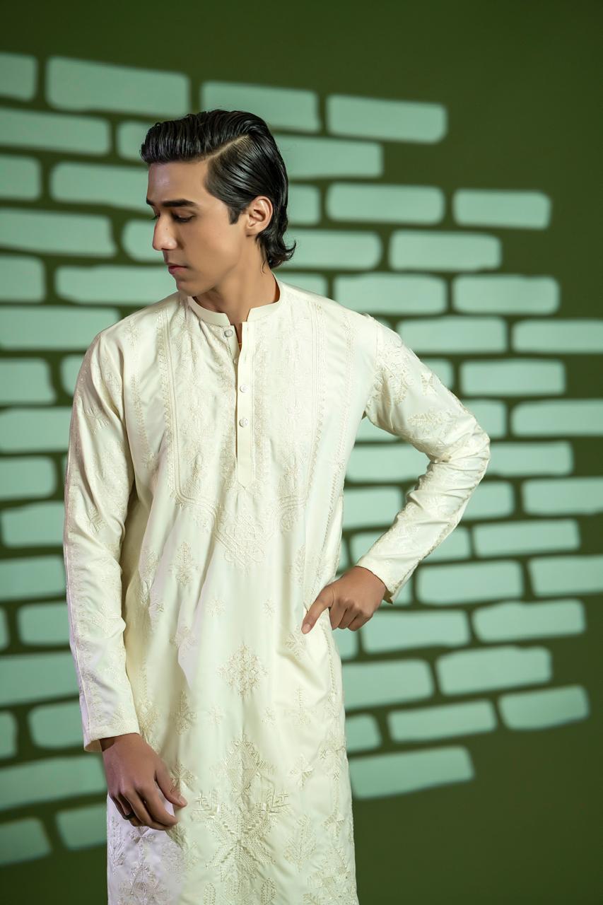 Cream Embroidered Blended Kurta Pajama (2-Piece) - Image 4