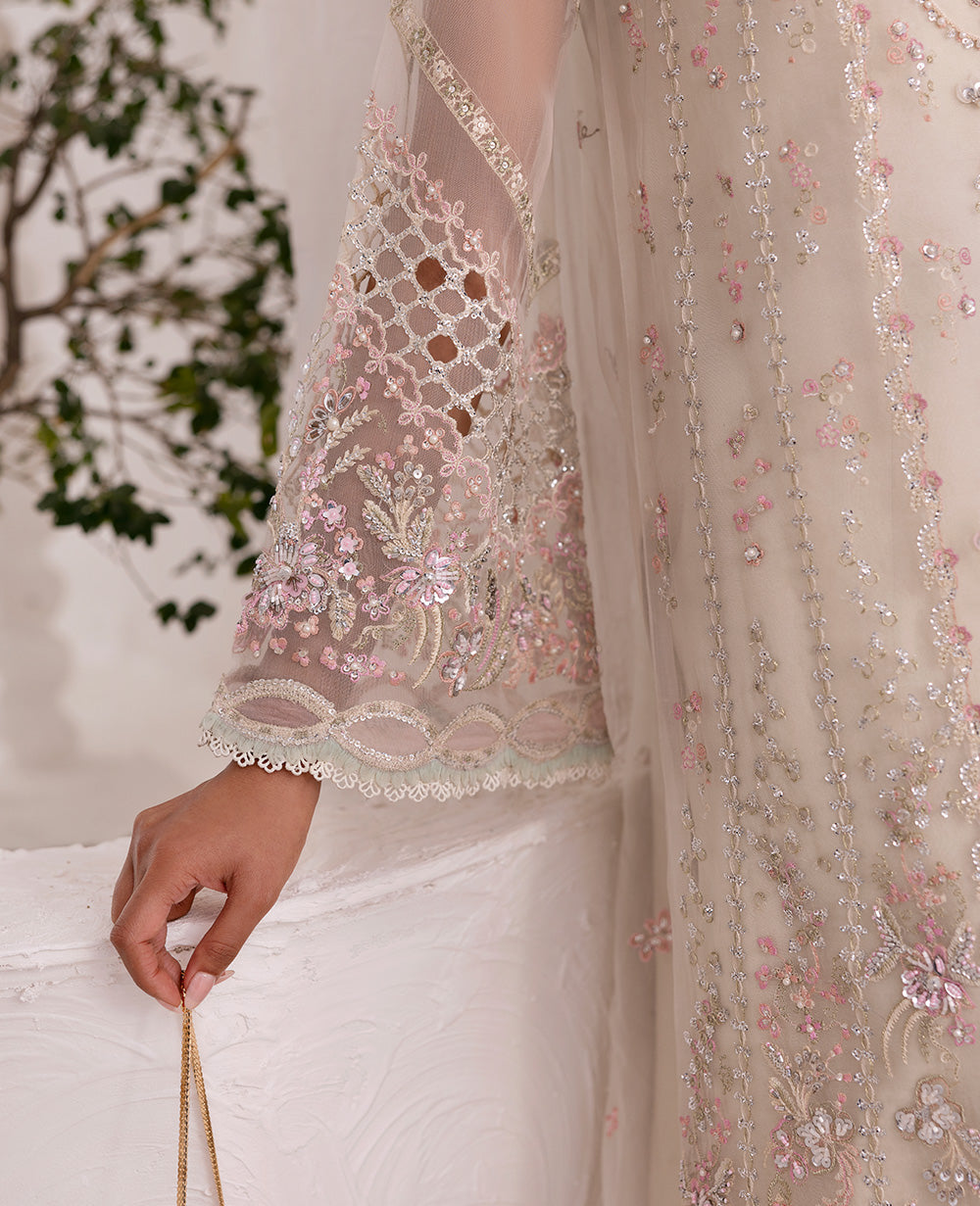 Pakistani Cream Embroidered Organza 4-Piece Formal Dress - Image 7