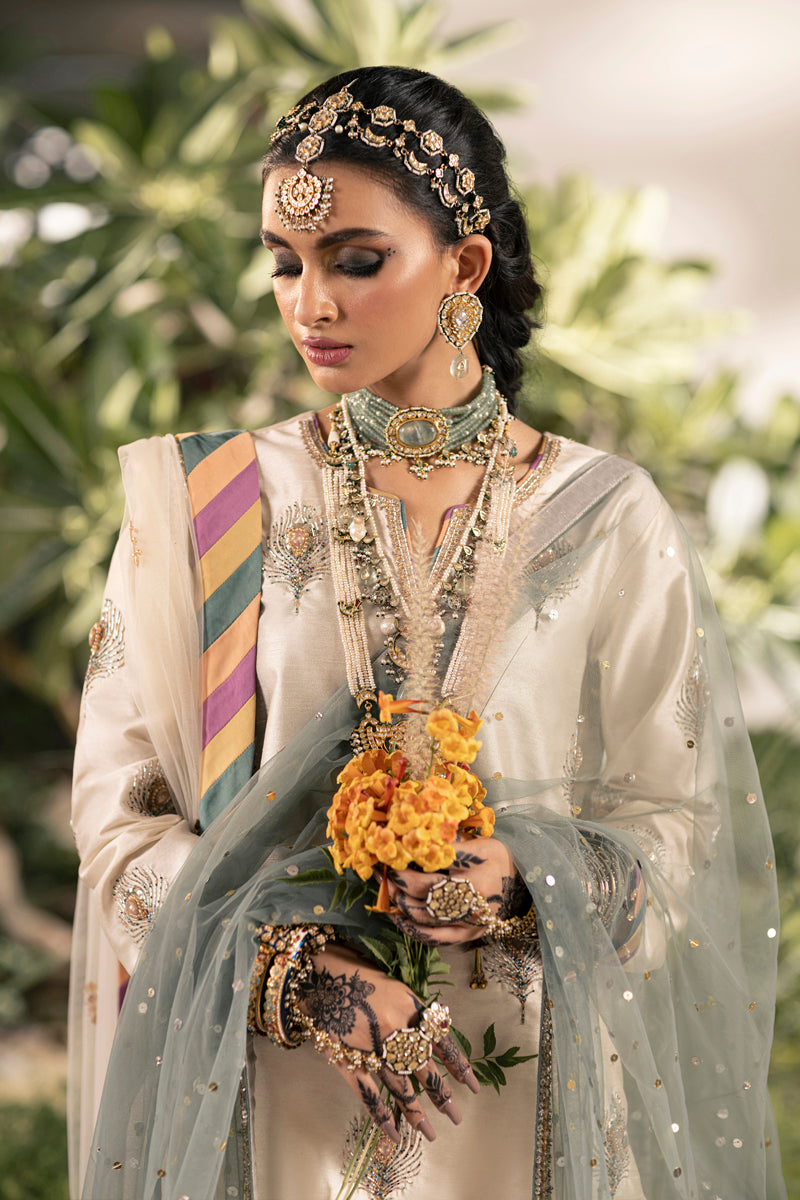 Pakistani Cream Hand-Embellished Silk Bridal Salwar Kameez (3-Piece) - Image 5