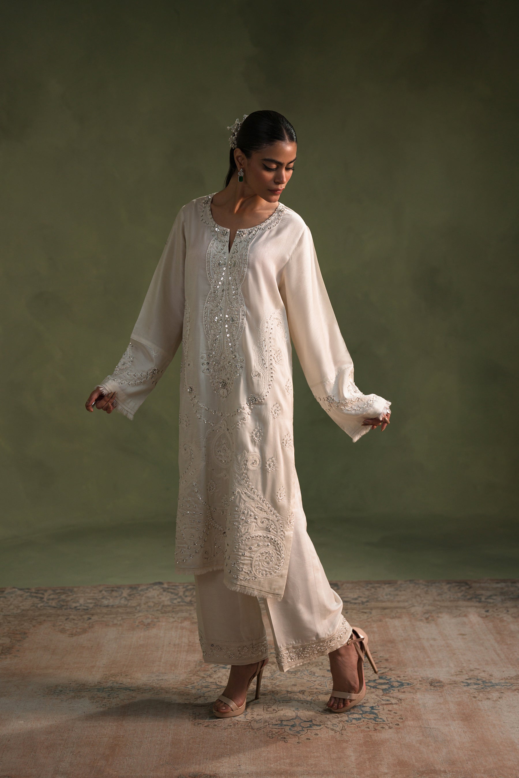 Pakistani Creamy White Embroidered Silk Salwar Kameez (3-Piece) - Image 2
