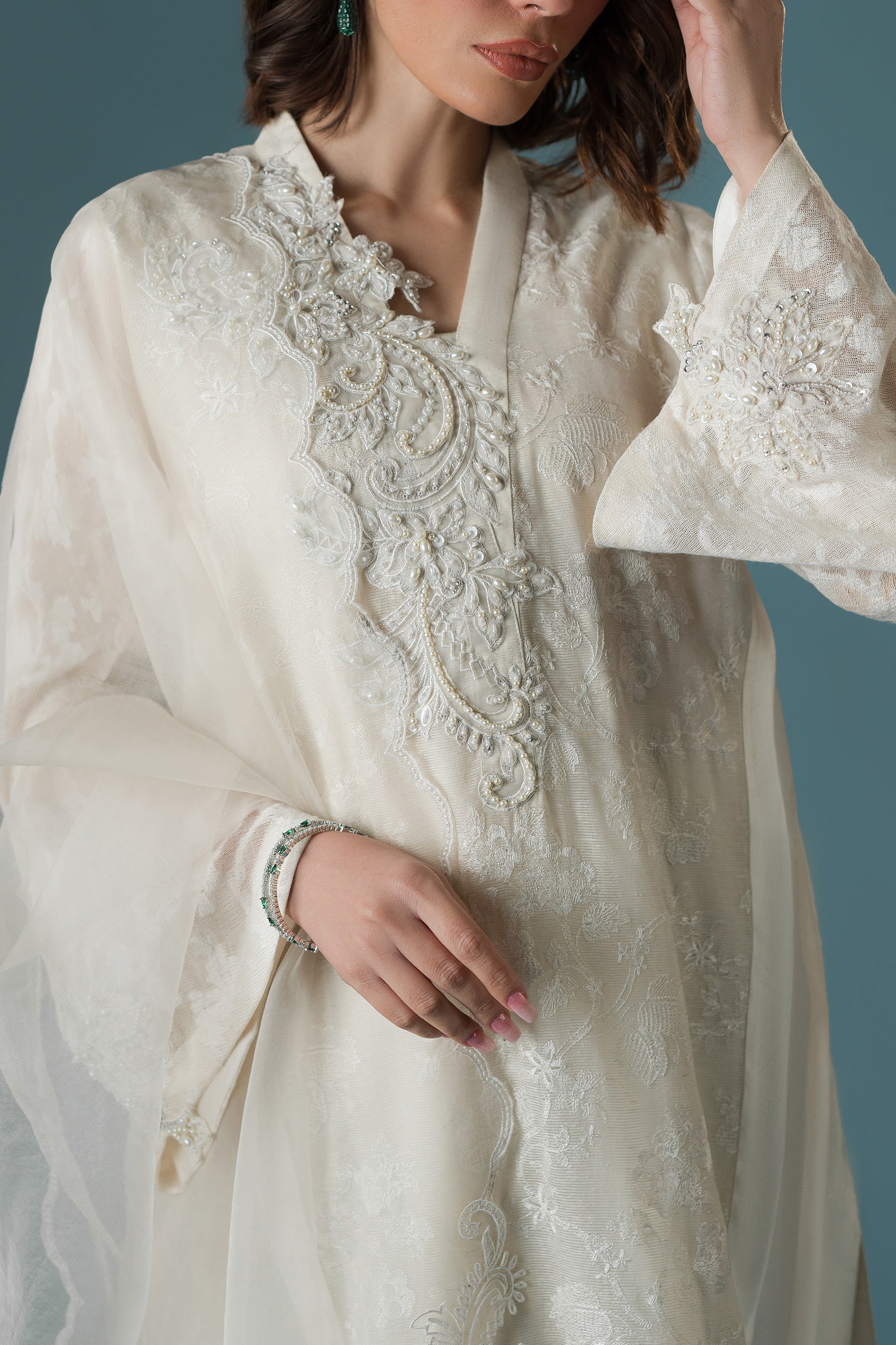 Pakistani Cream White Embroidered Tissue Silk Kurta Set (4-Piece) - Image 2