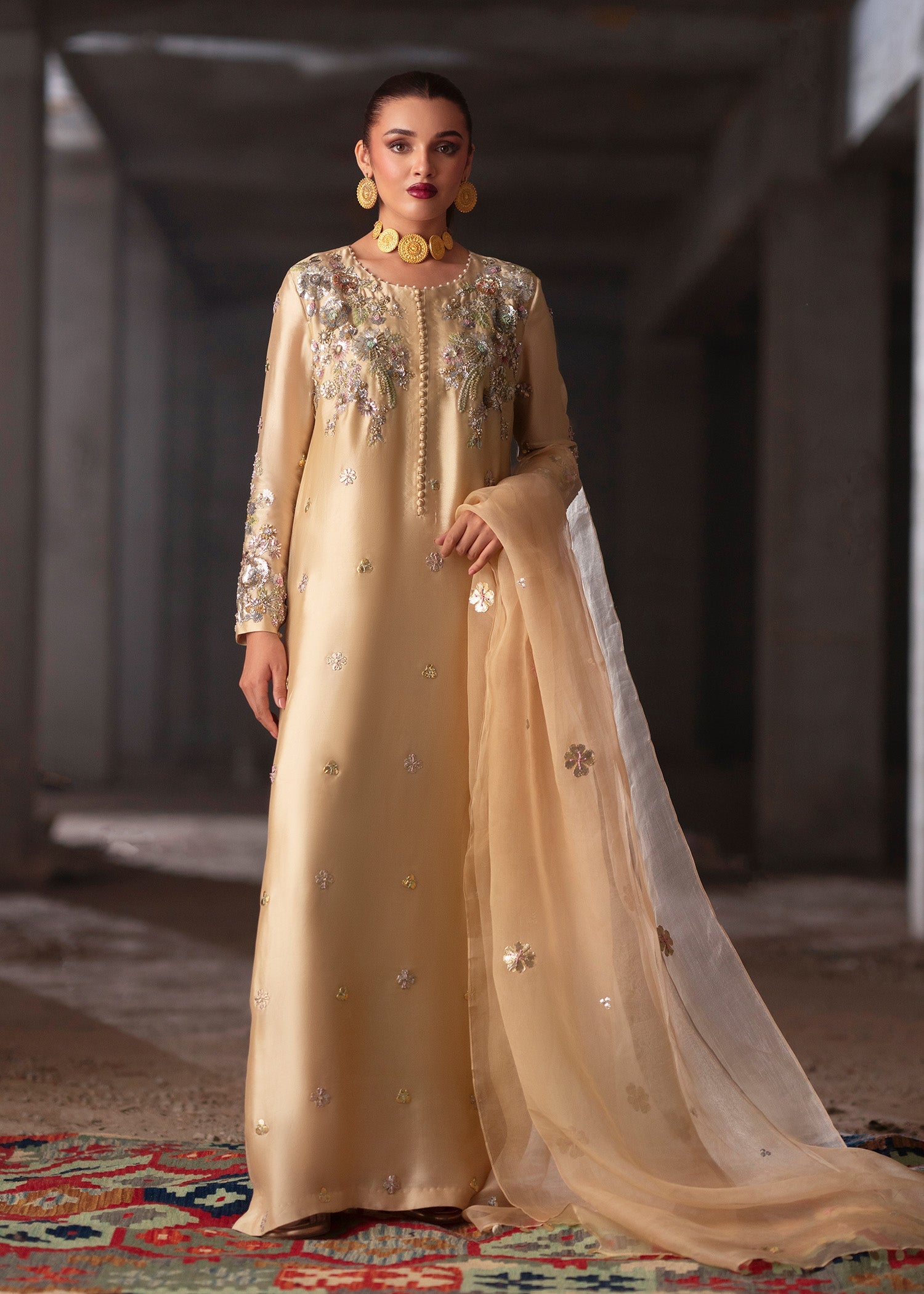 Pakistani Cream Hand-Embellished Tissue Silk Kurta Set (3-Piece) - Image 1