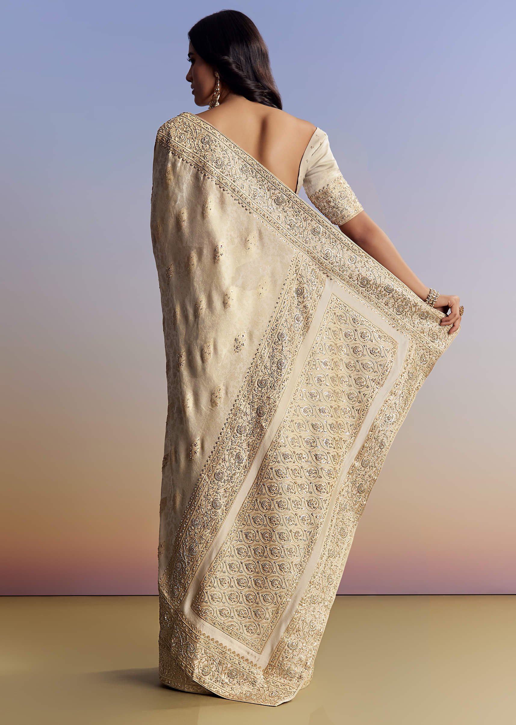 Indian Cream Zardosi Zari Jacquard Silk Saree (2-Piece) - Image 3