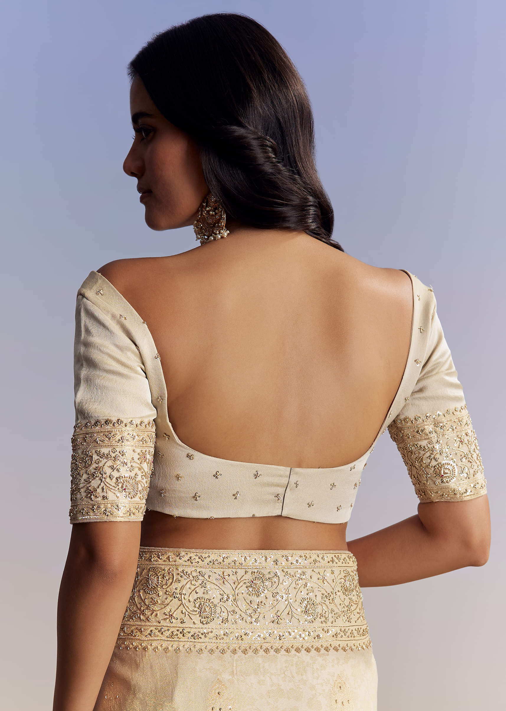 Indian Cream Zardosi Zari Jacquard Silk Saree (2-Piece) - Image 7